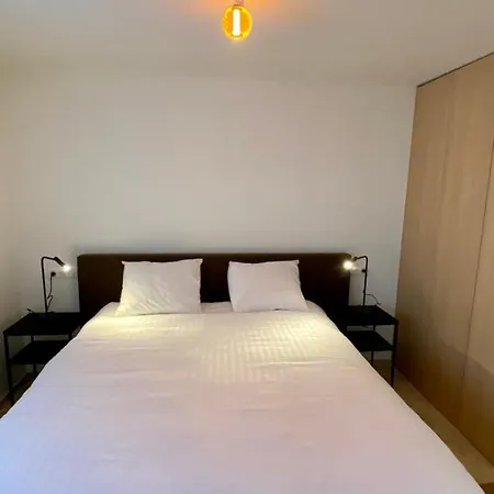 Les Papillons Du Ventoux - Le Myrtil- Eenslaapkamerappartement Met Terras En Tuin Malaucene